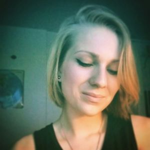 Meet your Posher, Alisa
